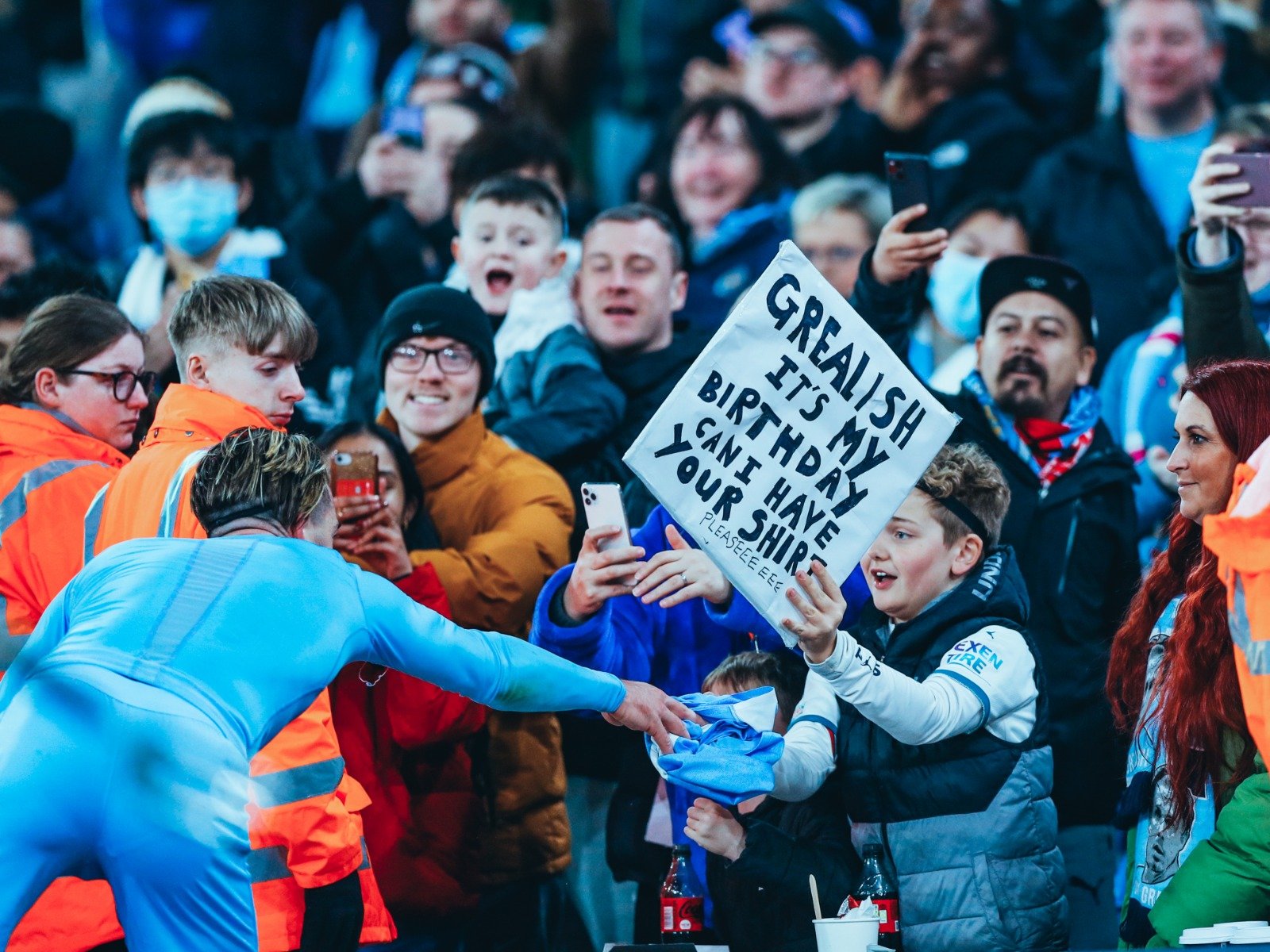 业内人士感 业内人士感