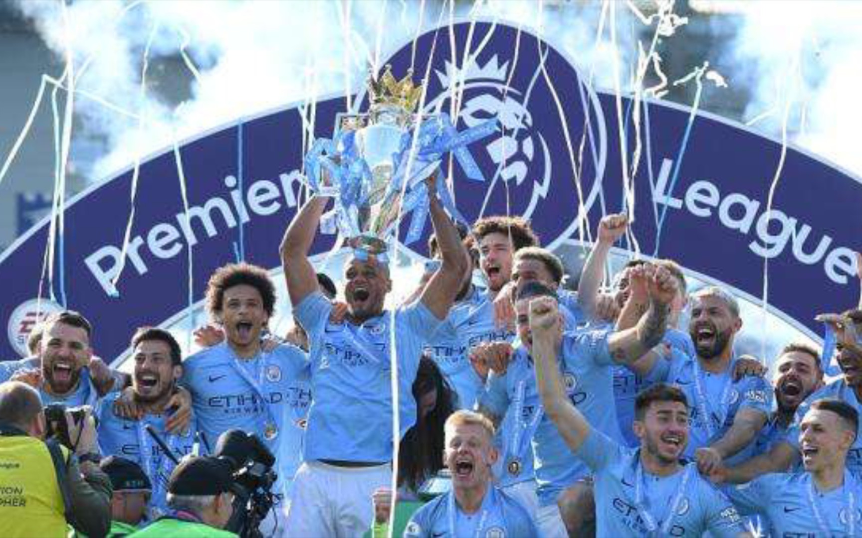 契显然是国 契显然是国